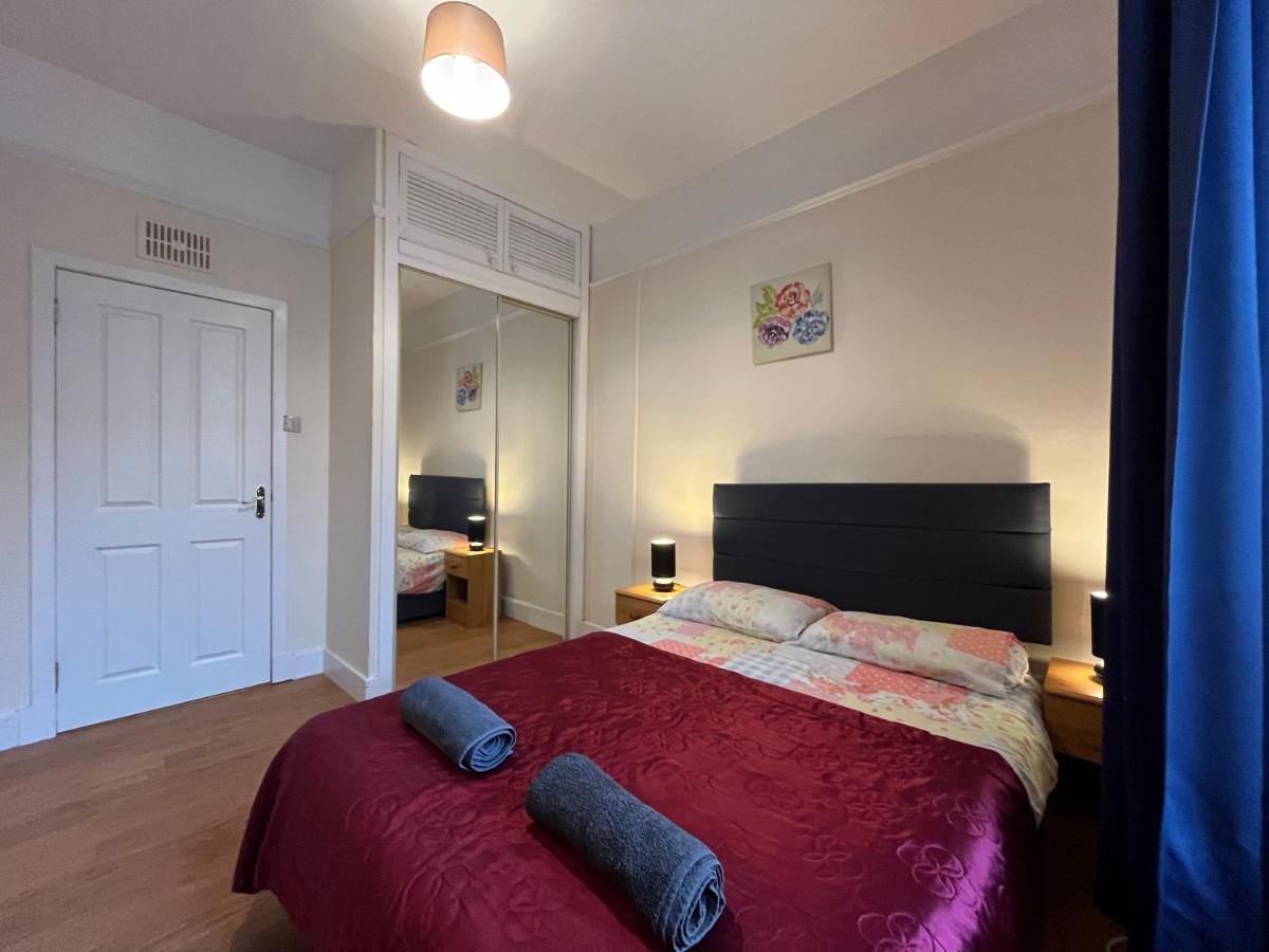 Elgin Apartment Bagian luar foto
