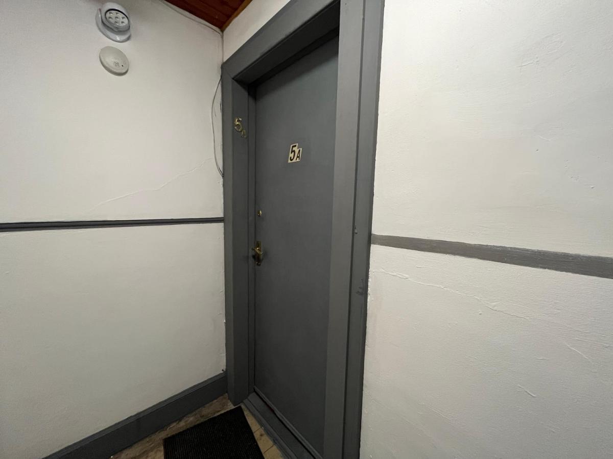 Elgin Apartment Bagian luar foto